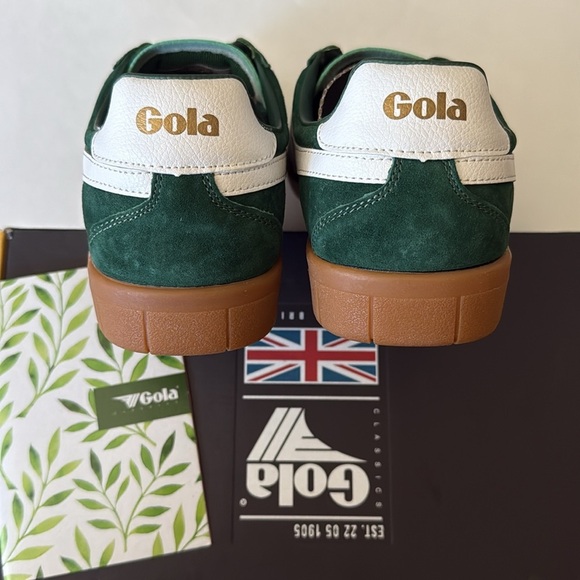 Gola Classics Men's Hurricane Suede Sneakers - Size 11
Evergreen/Offwhite/Gum - Picture 7 of 8